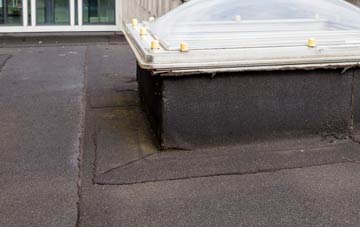 disadvantages of Fence flat roofs